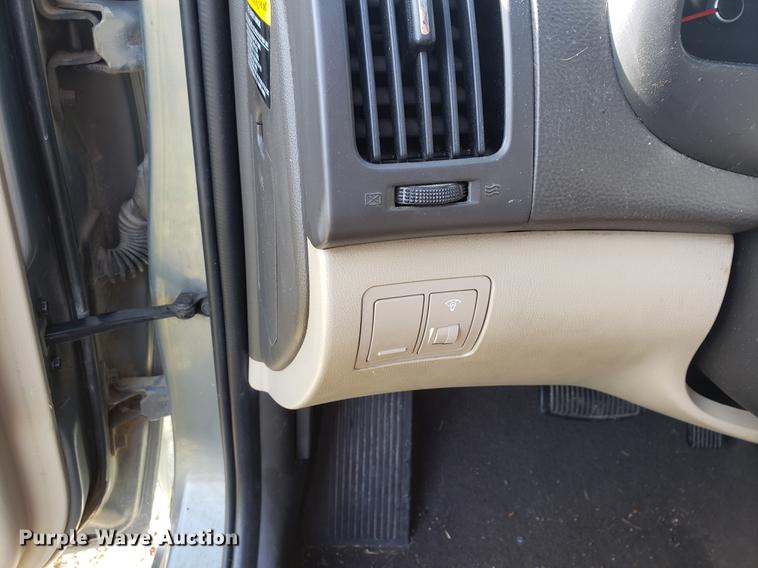 image for item DF1329 2010 Hyundai Elantra