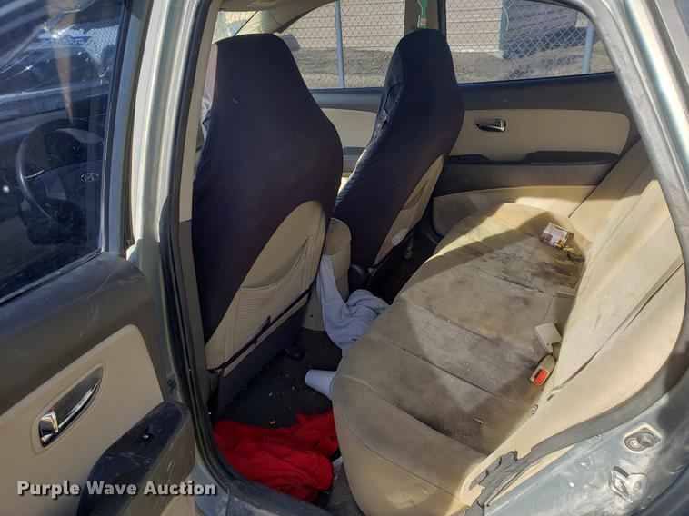 image for item DF1329 2010 Hyundai Elantra