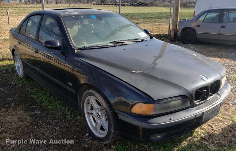 image for item DF1331 2000 BMW 540i