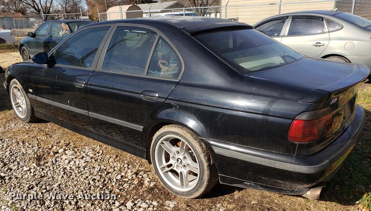 image for item DF1331 2000 BMW 540i