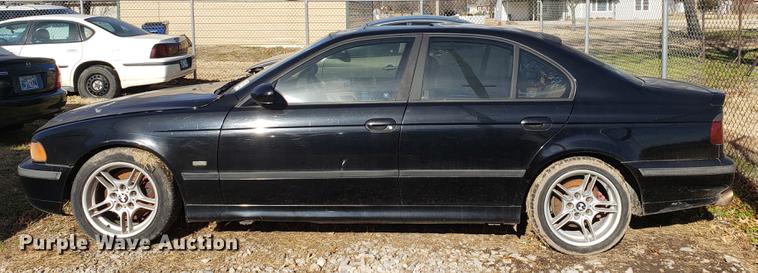 image for item DF1331 2000 BMW 540i