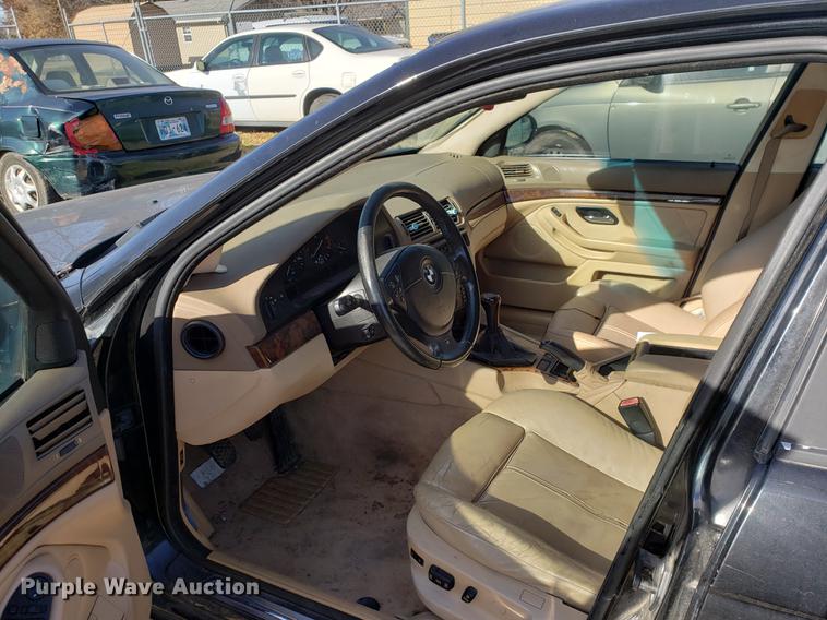 image for item DF1331 2000 BMW 540i