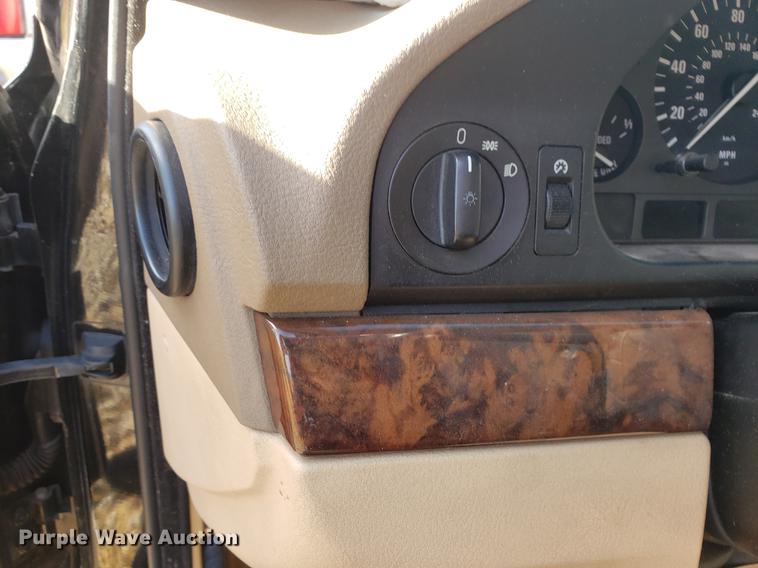 image for item DF1331 2000 BMW 540i