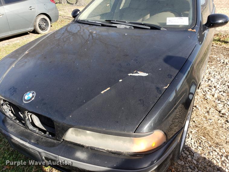 image for item DF1331 2000 BMW 540i