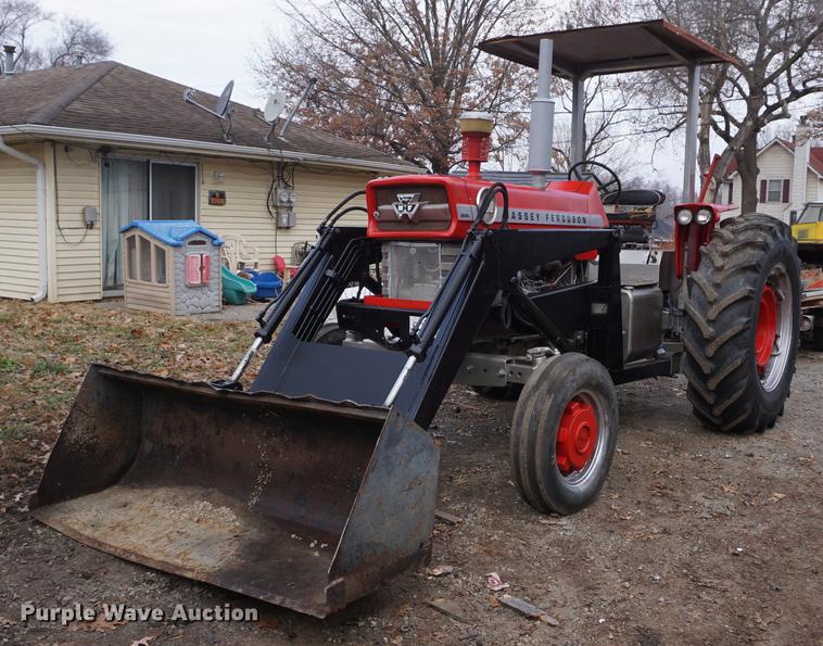 image for item DF1744 1970 Massey Ferguson 1080 tractor