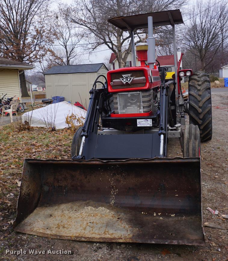 image for item DF1744 1970 Massey Ferguson 1080 tractor