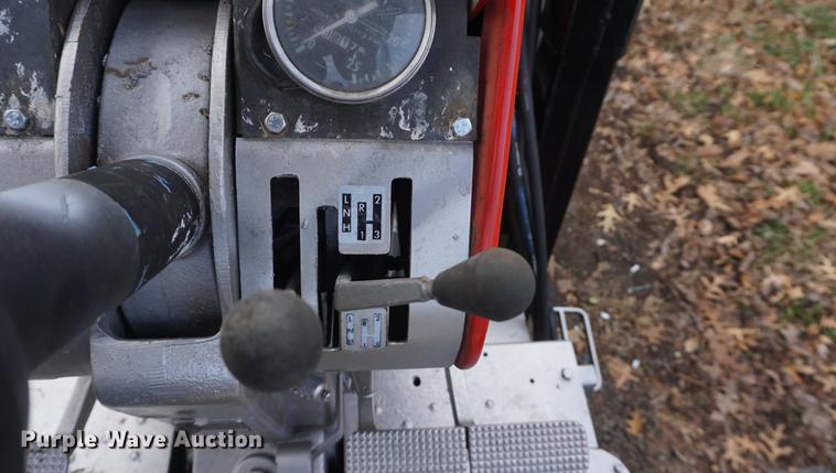 image for item DF1744 1970 Massey Ferguson 1080 tractor