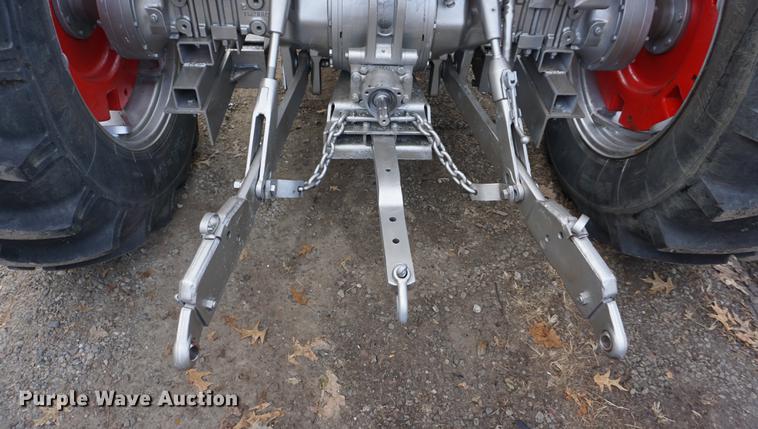 image for item DF1744 1970 Massey Ferguson 1080 tractor