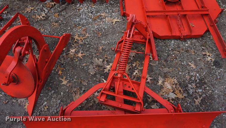 image for item DF1746 1957 International Cub Lowboy tractor