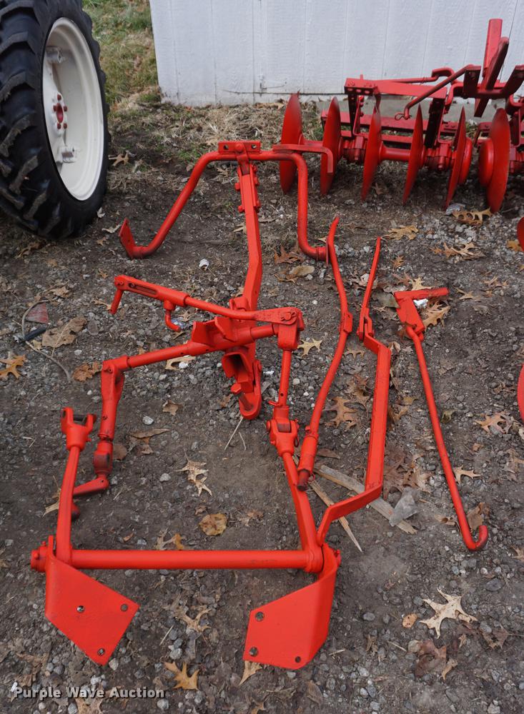 image for item DF1746 1957 International Cub Lowboy tractor