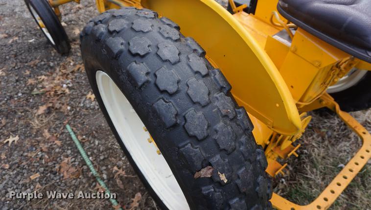 image for item DF1747 1957 International Cub Lowboy tractor