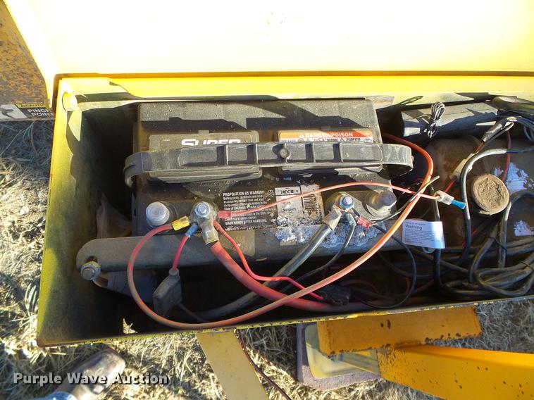 image for item DF2880 2017 Stateline TE222 utility trailer