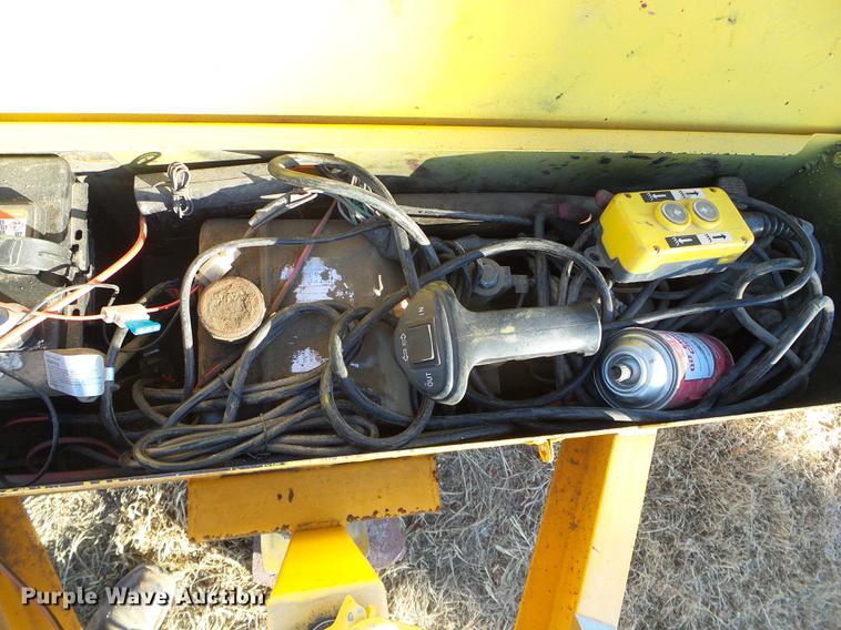 image for item DF2880 2017 Stateline TE222 utility trailer