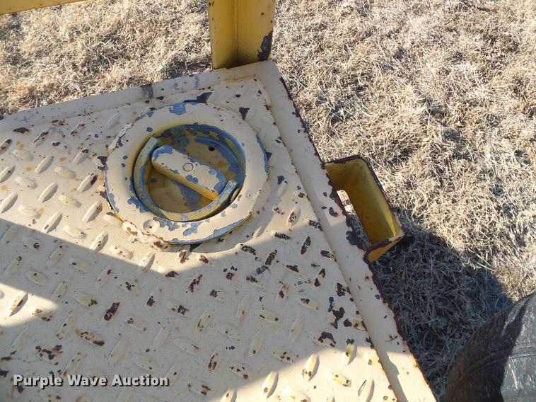 image for item DF2880 2017 Stateline TE222 utility trailer