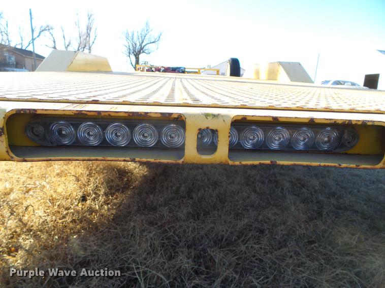 image for item DF2880 2017 Stateline TE222 utility trailer