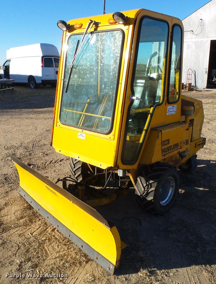 image for item DF2881 1988 Hustler Excel 340 lawn mower