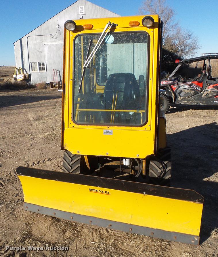 image for item DF2881 1988 Hustler Excel 340 lawn mower