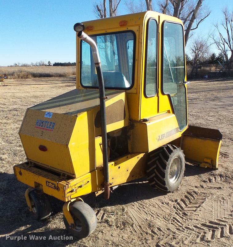 image for item DF2881 1988 Hustler Excel 340 lawn mower