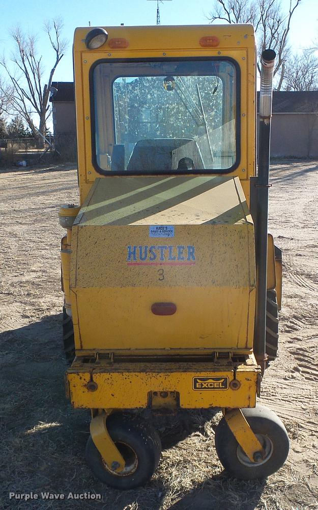 image for item DF2881 1988 Hustler Excel 340 lawn mower