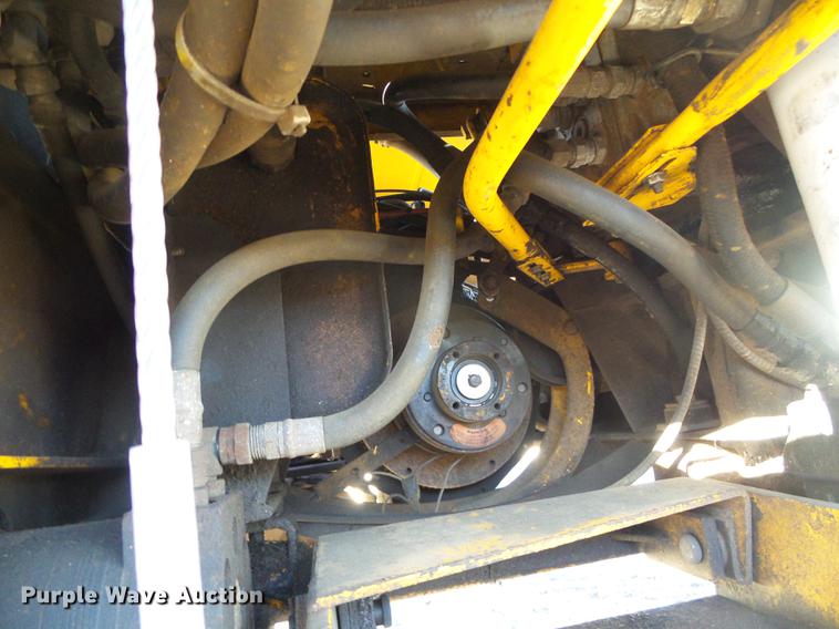 image for item DF2881 1988 Hustler Excel 340 lawn mower