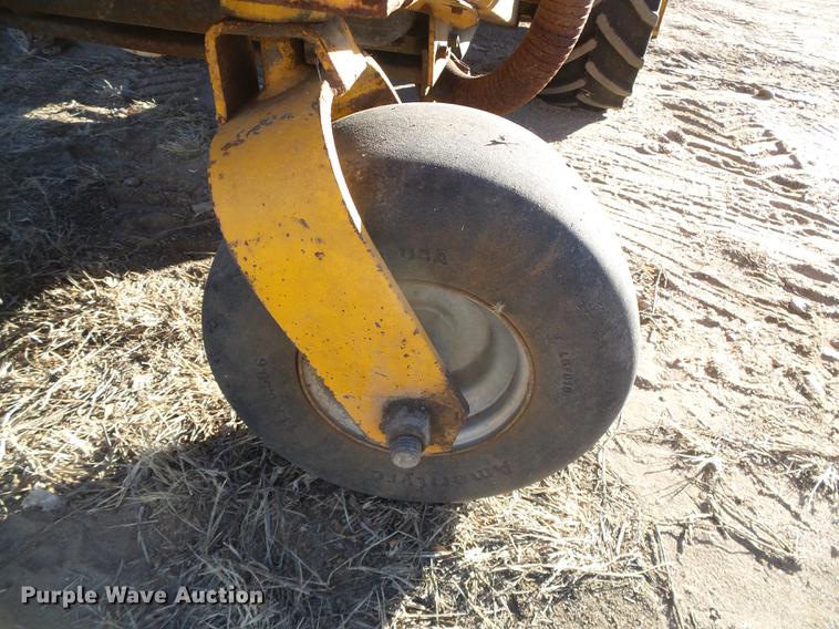 image for item DF2881 1988 Hustler Excel 340 lawn mower