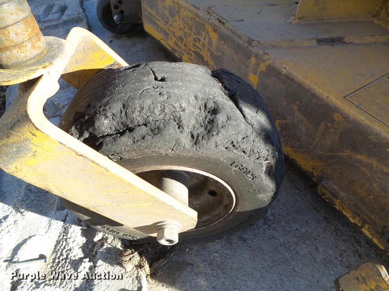 image for item DF2881 1988 Hustler Excel 340 lawn mower