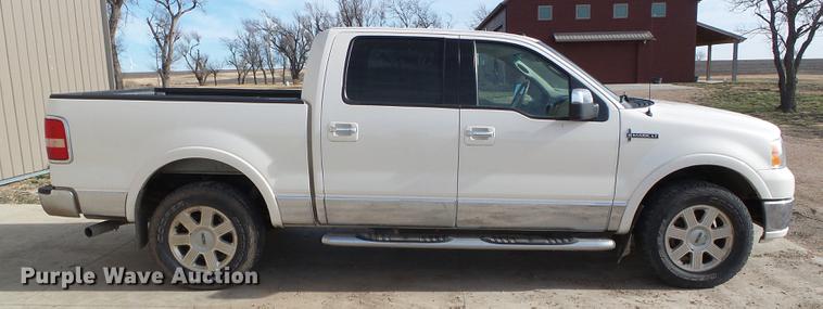 image for item DF2885 2008 Lincoln Mark LT SUV