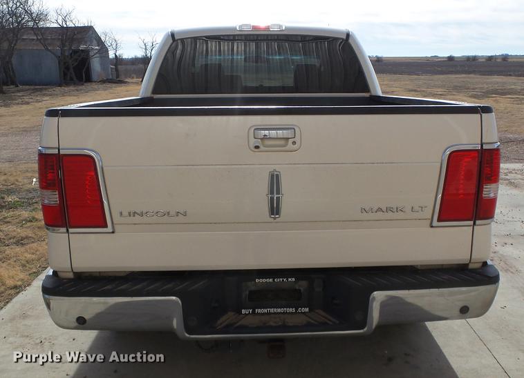 image for item DF2885 2008 Lincoln Mark LT SUV