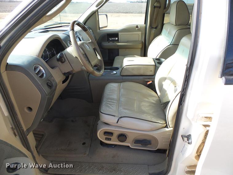 image for item DF2885 2008 Lincoln Mark LT SUV