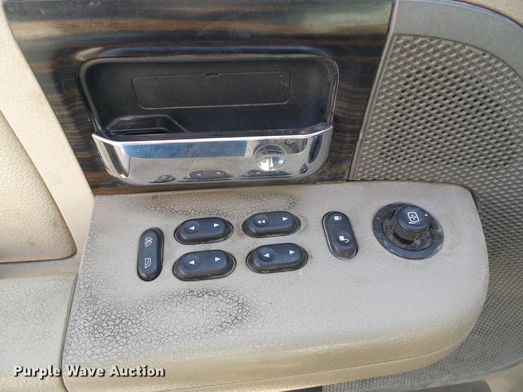 image for item DF2885 2008 Lincoln Mark LT SUV