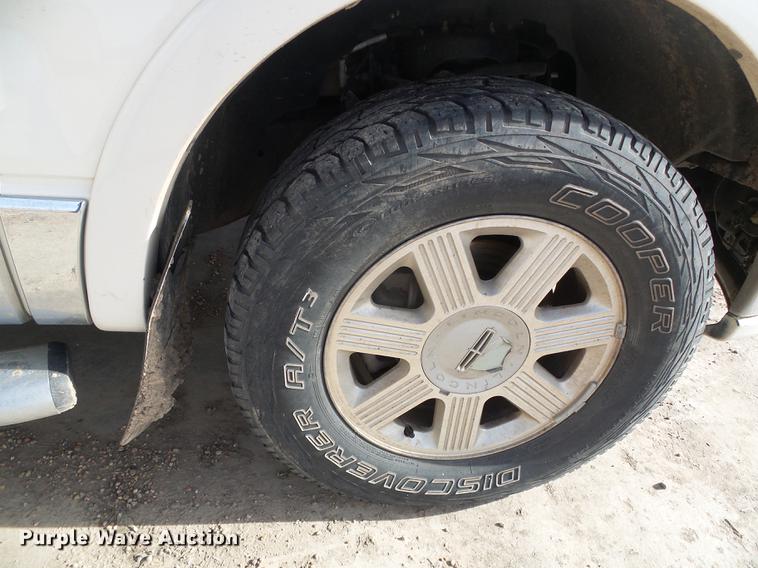 image for item DF2885 2008 Lincoln Mark LT SUV