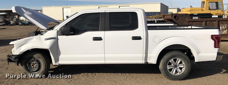 image for item DG2901 2015 Ford F150 SuperCrew pickup truck