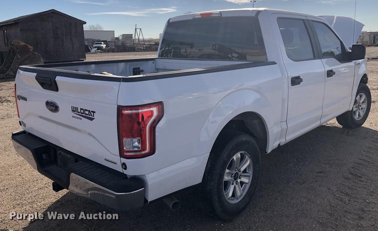 image for item DG2901 2015 Ford F150 SuperCrew pickup truck