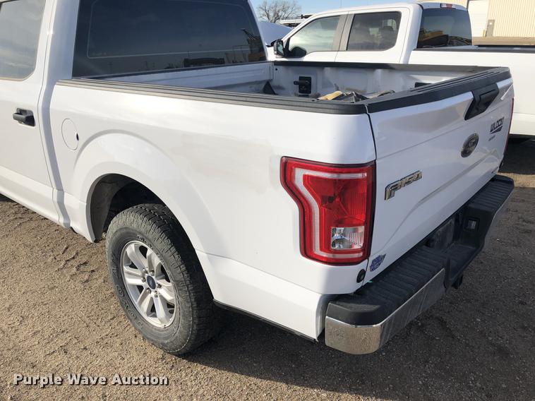 image for item DG2901 2015 Ford F150 SuperCrew pickup truck