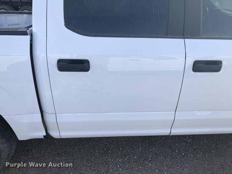 image for item DG2901 2015 Ford F150 SuperCrew pickup truck