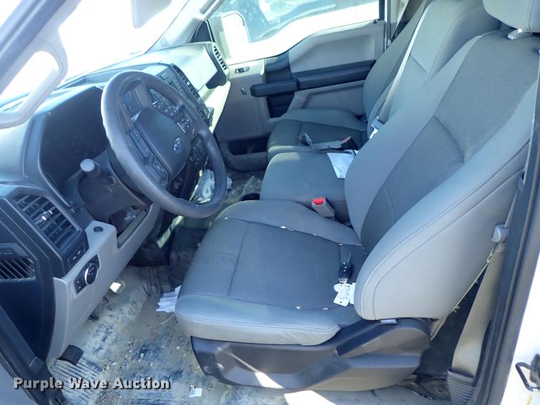 image for item DG2901 2015 Ford F150 SuperCrew pickup truck