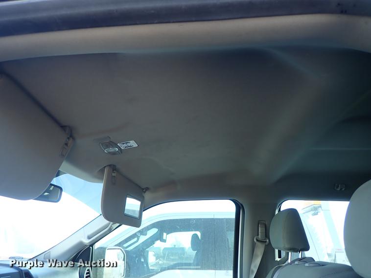 image for item DG2901 2015 Ford F150 SuperCrew pickup truck