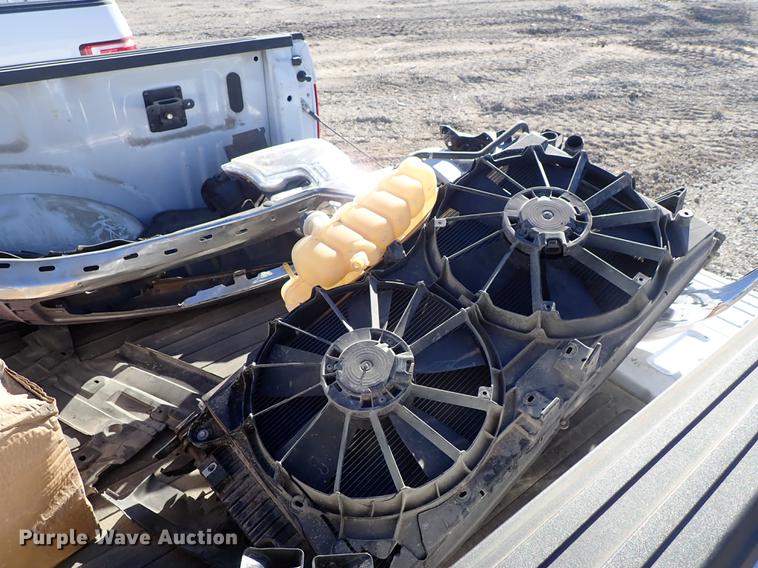 image for item DG2901 2015 Ford F150 SuperCrew pickup truck