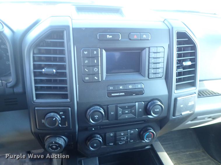 image for item DG2902 2018 Ford F150 SuperCrew pickup truck