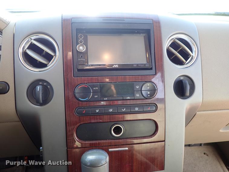 image for item DG2909 2007 Ford F150 SuperCrew pickup truck