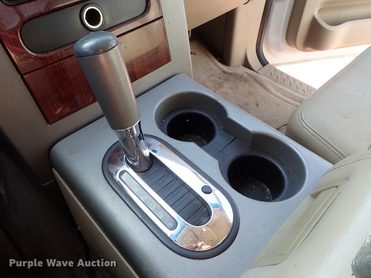 image for item DG2909 2007 Ford F150 SuperCrew pickup truck