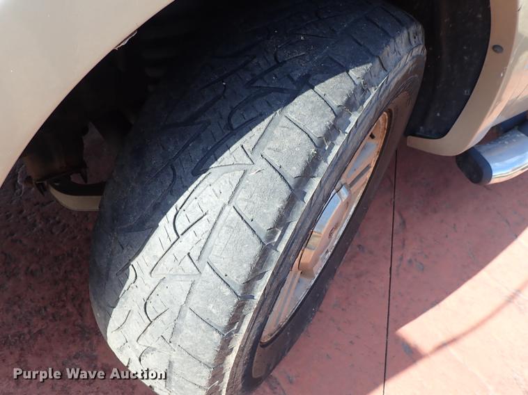 image for item DG2909 2007 Ford F150 SuperCrew pickup truck