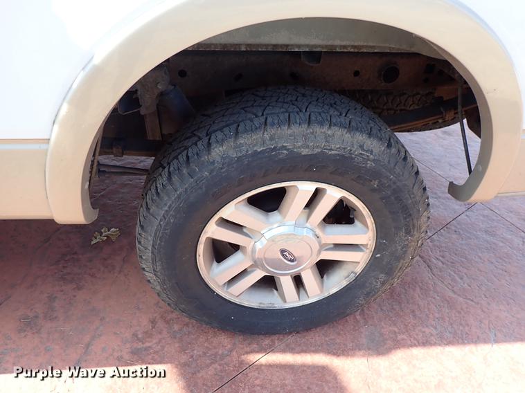 image for item DG2909 2007 Ford F150 SuperCrew pickup truck