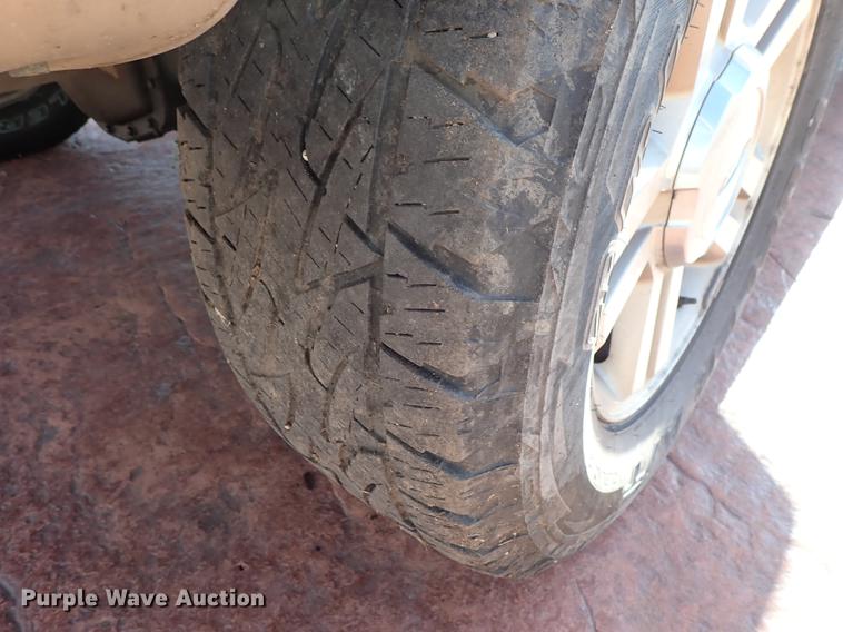 image for item DG2909 2007 Ford F150 SuperCrew pickup truck