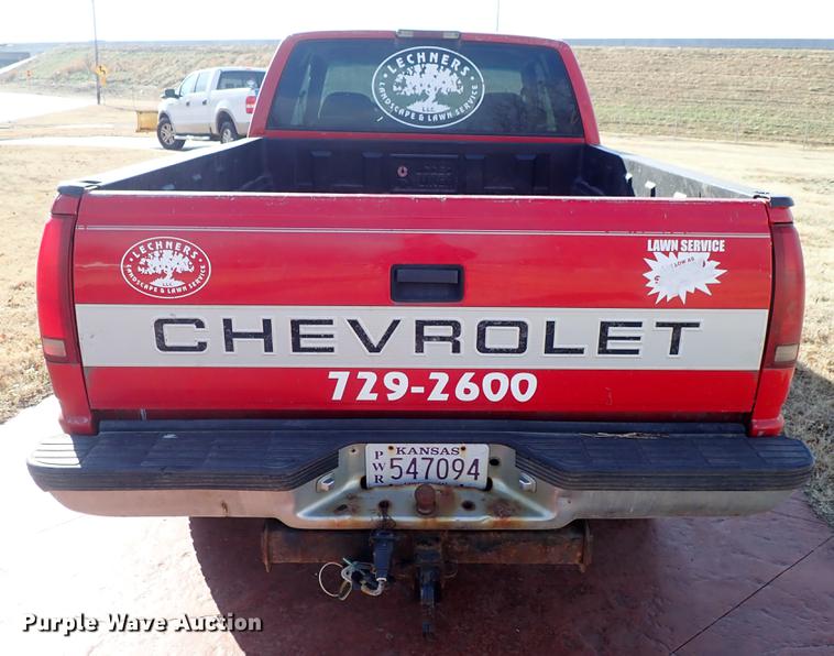 image for item DG2910 1997 Chevrolet K1500 Ext. Cab pickup truck
