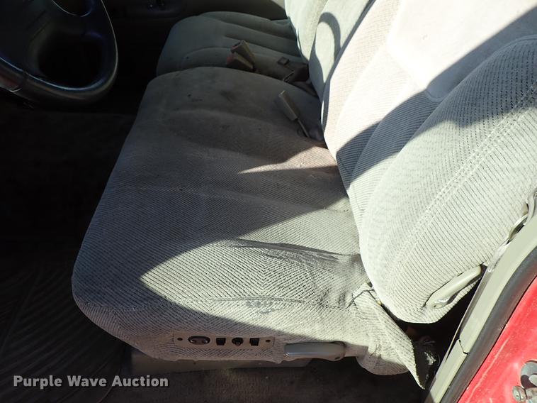 image for item DG2910 1997 Chevrolet K1500 Ext. Cab pickup truck