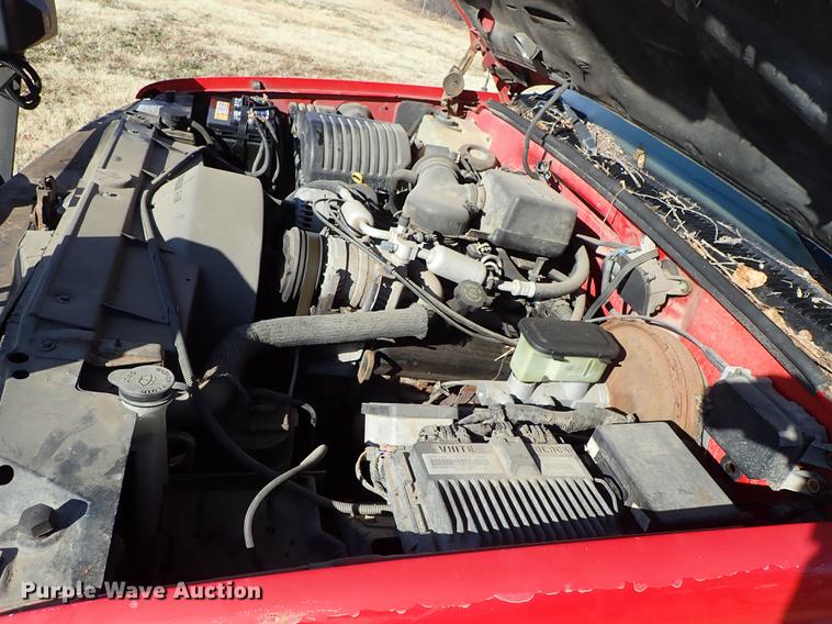 image for item DG2910 1997 Chevrolet K1500 Ext. Cab pickup truck