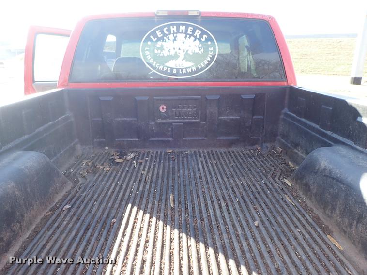 image for item DG2910 1997 Chevrolet K1500 Ext. Cab pickup truck