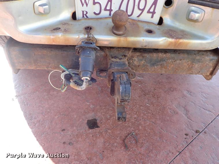 image for item DG2910 1997 Chevrolet K1500 Ext. Cab pickup truck