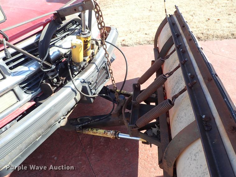 image for item DG2910 1997 Chevrolet K1500 Ext. Cab pickup truck